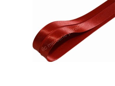 Biais Uni Satin Polyester Couleur Rouge Sang 20 mm